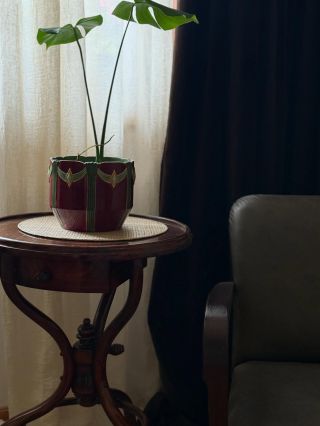 Domov není jen místo – je to atmosféra, kterou utváří detaily. Naše lněné záclony na míru propouštějí světlo, dodávají...